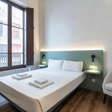Vlc Host - Reina 168 Hotel