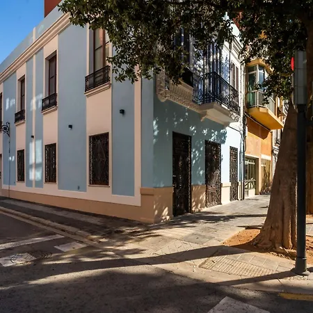 Vlc Host - Reina 168 酒店