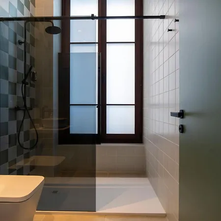 Vlc Host - Reina 168 酒店