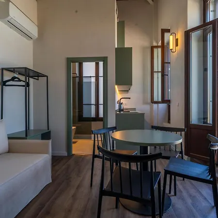 Vlc Host - Reina 168 Valência