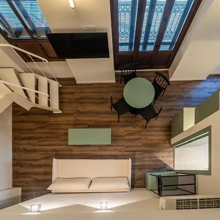 Vlc Host - Reina 168 酒店