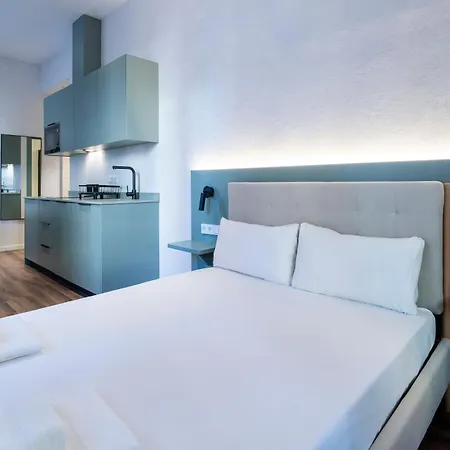 Vlc Host - Reina 168 瓦伦西亚